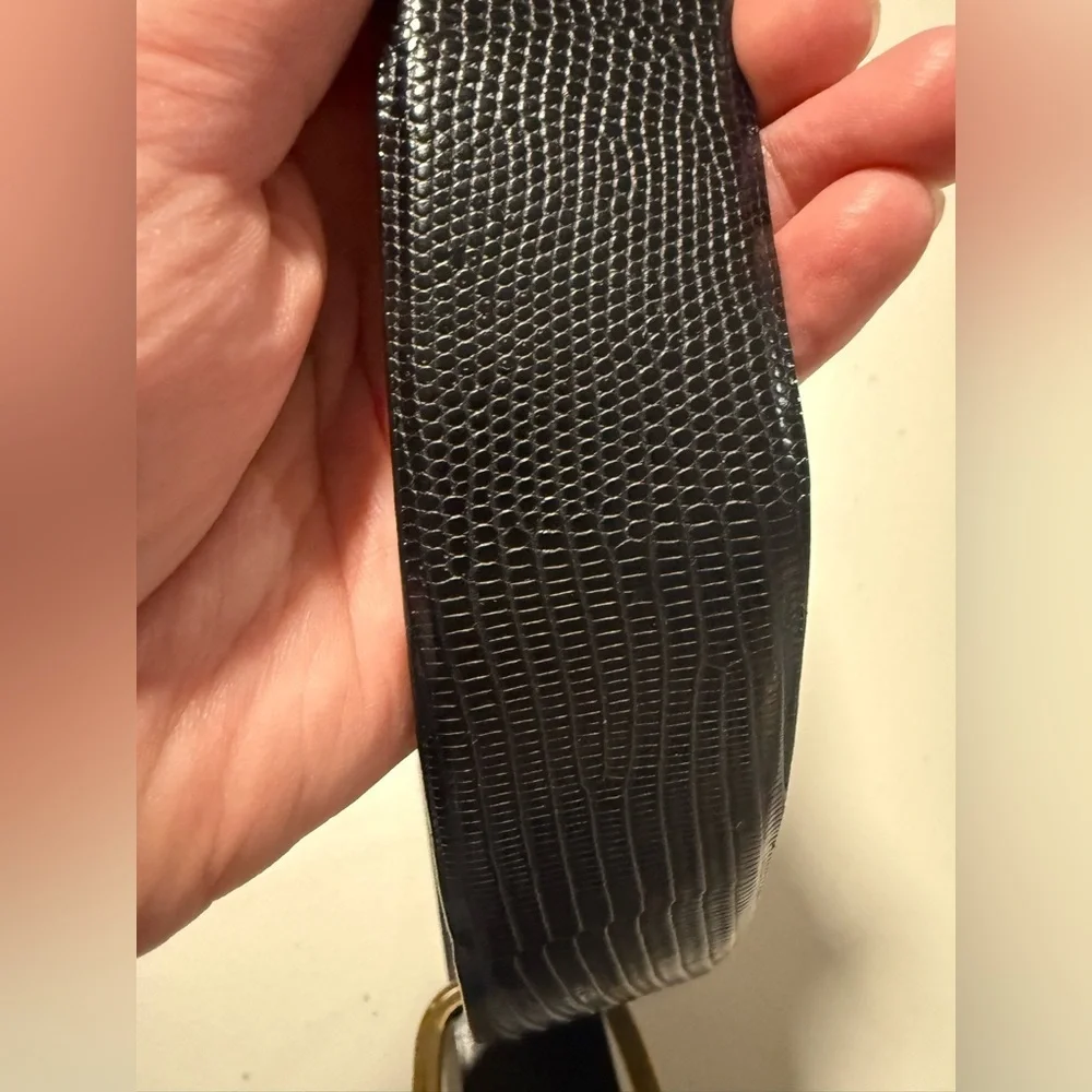 VTG Carlisle Black Leather Reptile Print Brass Accent Belt Size Medium
